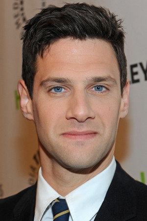 Justin Bartha portrait