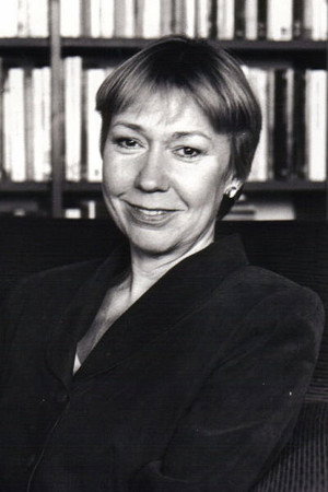Gabrielle Lloyd portrait