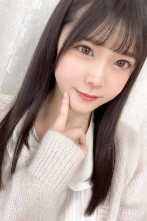 Akari Minase portrait