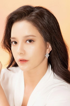 Choi Eun-ju portrait