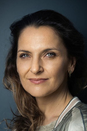 Antonia Zegers portrait