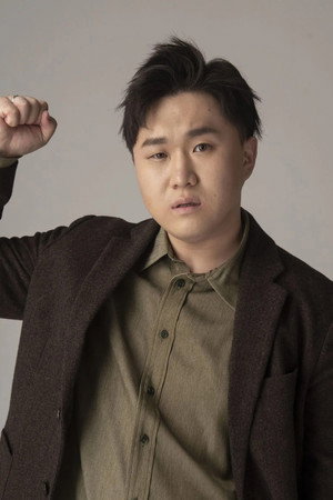 Zhang Baiqiao portrait