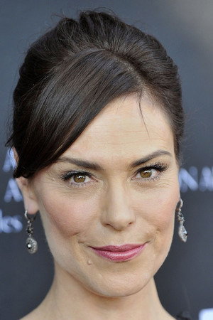 Michelle Forbes portrait