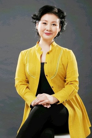 Xiaojuan Huang portrait