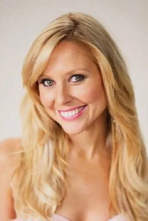 Charli Robinson portrait