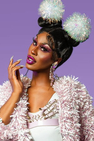 Shea Couleé portrait