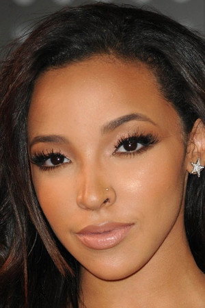 Tinashe portrait