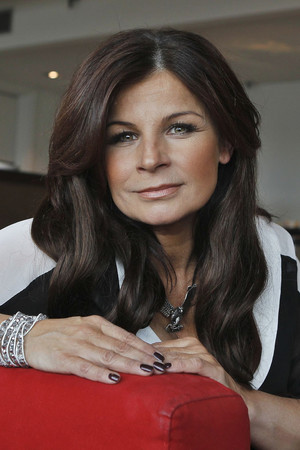 Carola Häggkvist portrait