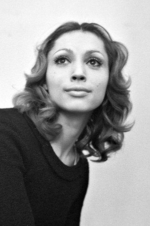 Zsuzsa Pálos portrait