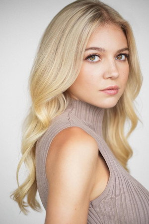 Abby Ross portrait