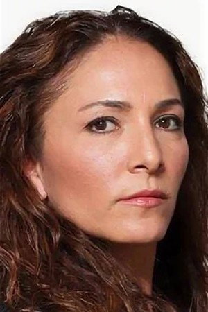 Meltem Gülenç portrait