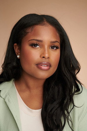 Tyla Gomez portrait