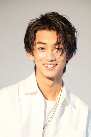 Li Xiaoqian portrait