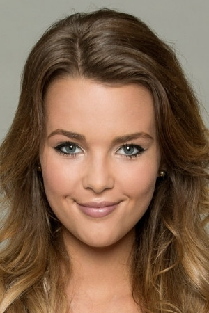 Rebeka Kárpáti portrait