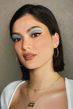 Yesly Dimate portrait