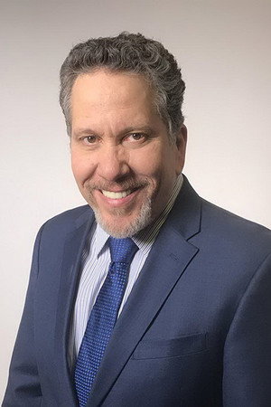 Peter Lurie portrait