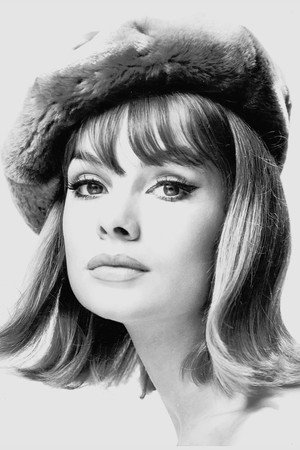 Jean Shrimpton portrait
