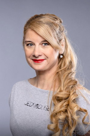 Lea Surovcová portrait