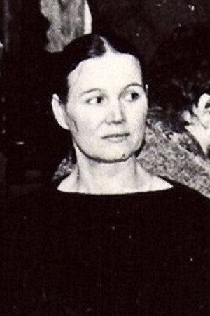 Galina Popova portrait