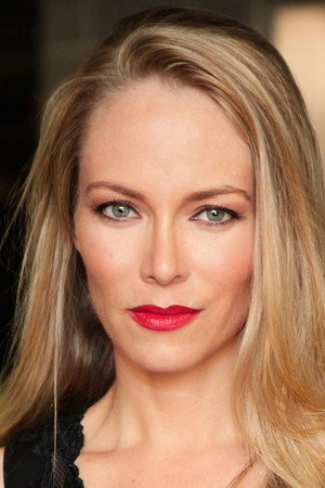 Stephanie Drapeau portrait