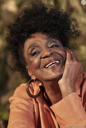 Léa Garcia portrait
