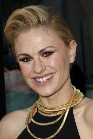 Anna Paquin portrait