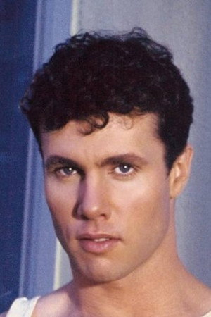 Scott Bond portrait