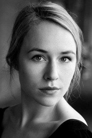 Sarah Goldberg portrait