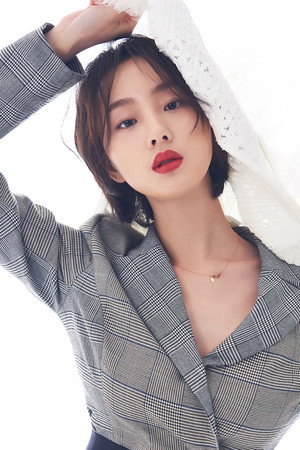 Deng Yuli portrait