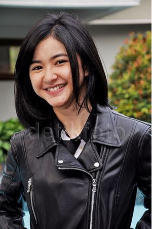 Adinda Azani portrait