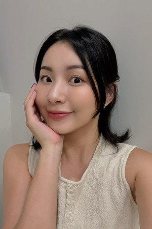 Zhong Bing portrait