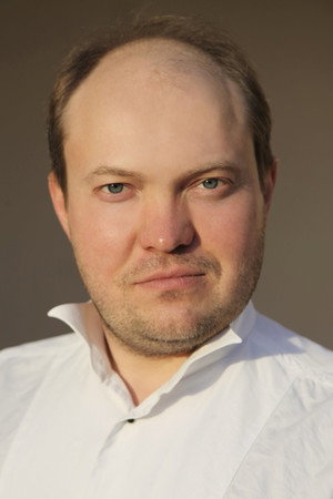 Dennis Good portrait