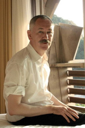 Cerith Wyn Evans portrait