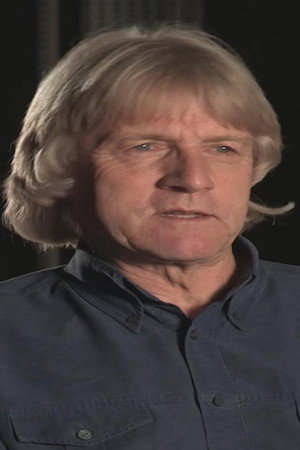 PAUL WATTS portrait