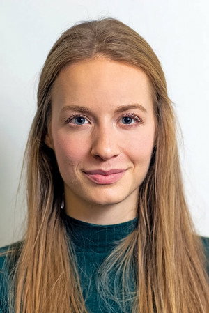 Simona Kollárová portrait