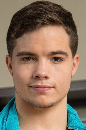 Dakota Young portrait