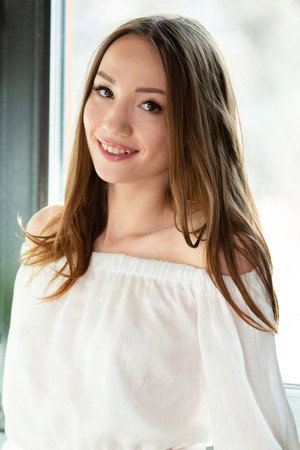 Kate Quinn portrait