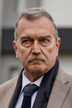 Cem Kurtoğlu portrait