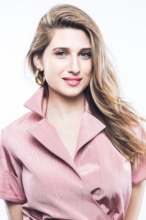 Emily Arlook portrait