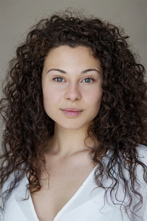 Leah Minto portrait