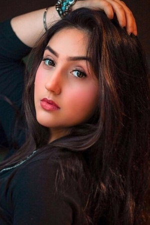 Ashnoor Kaur portrait