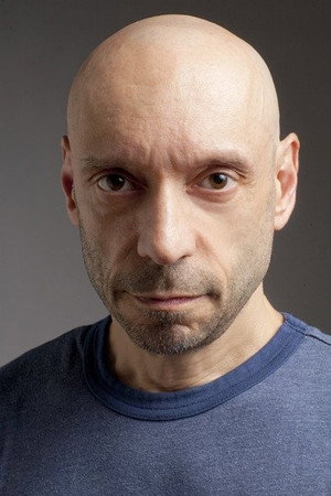 Rob DeRosa portrait