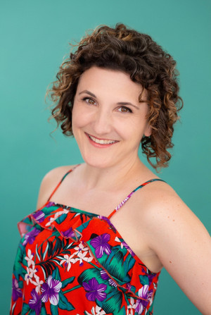 Kelly Sheridan portrait