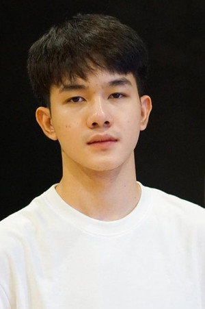 Hatsawatchon Wongsrisai portrait