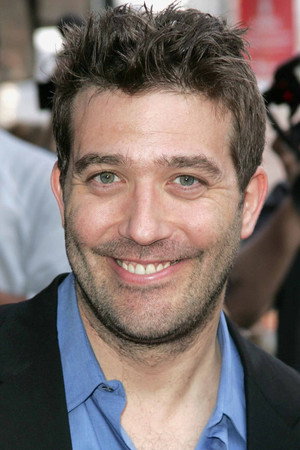 Craig Bierko portrait