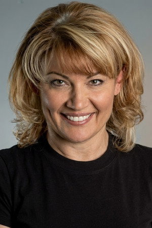 Abide Savaşçı portrait