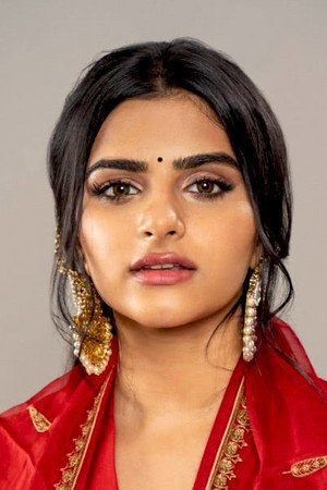 Avantika Dassani portrait