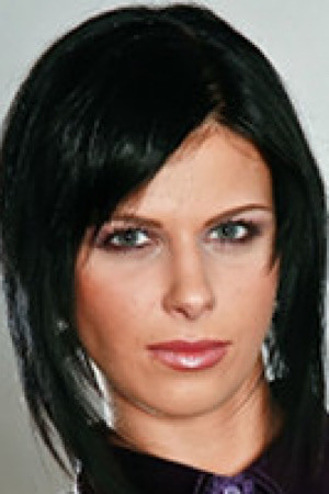 Efrona portrait