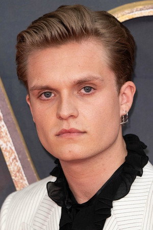 Tom Glynn-Carney portrait