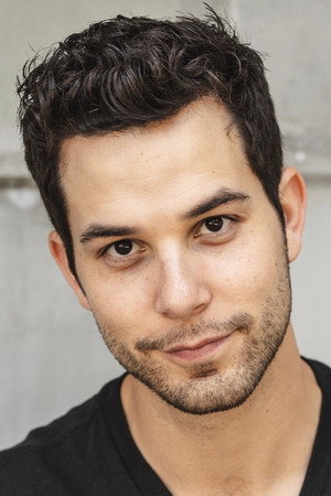 Skylar Astin portrait
